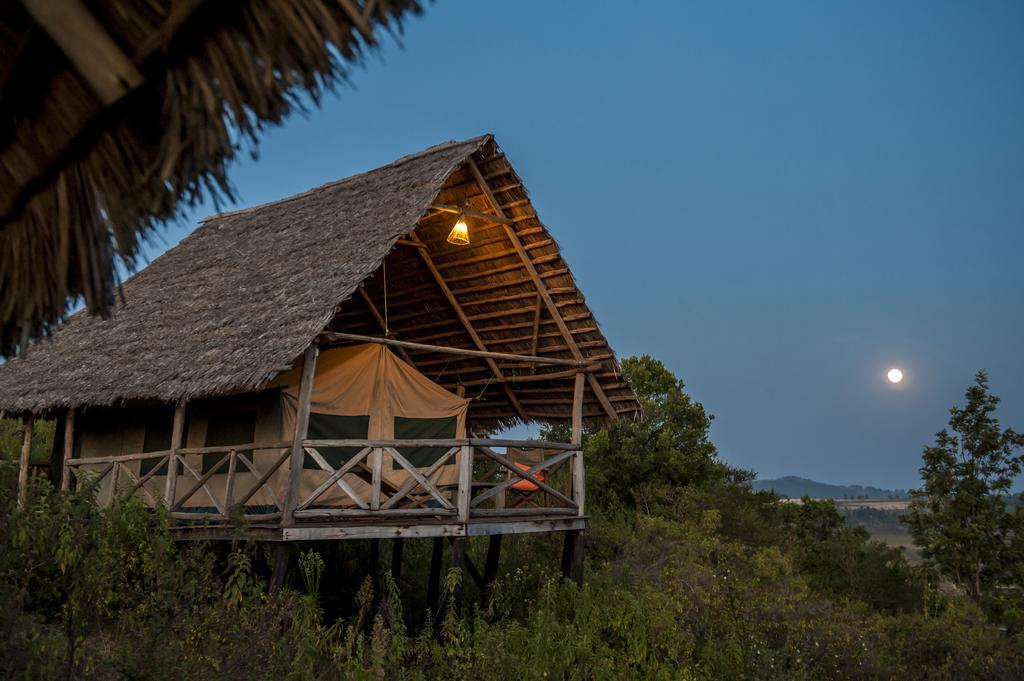 קראטו Rhotia Valley Tented Lodge And Children'S Home מראה חיצוני תמונה