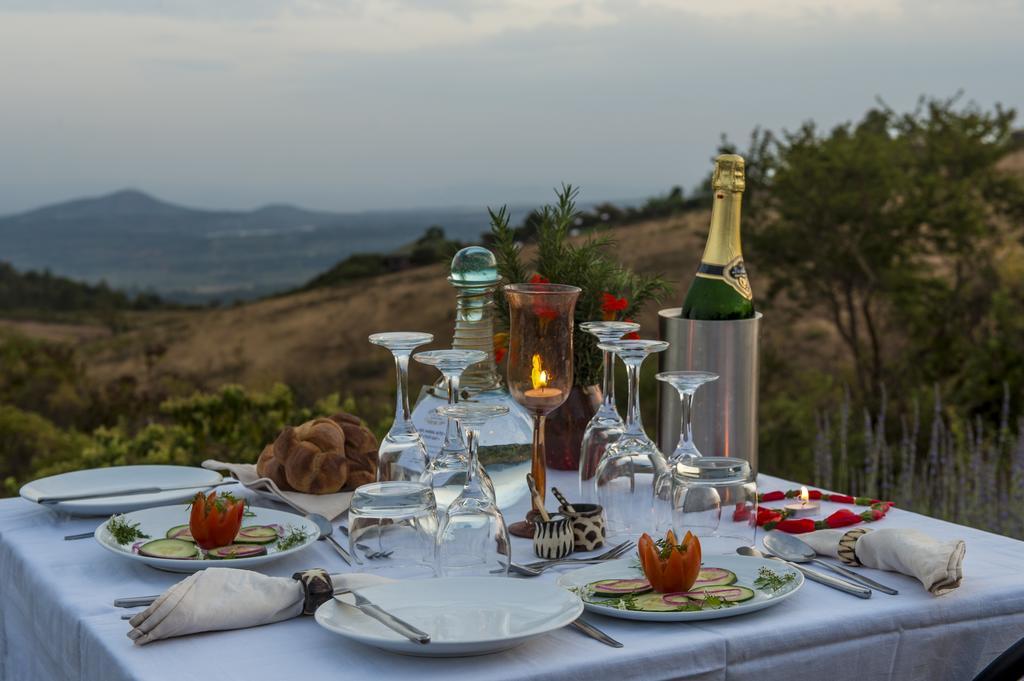 קראטו Rhotia Valley Tented Lodge And Children'S Home מראה חיצוני תמונה