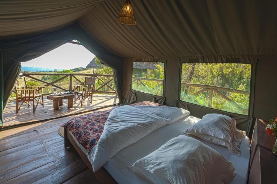 קראטו Rhotia Valley Tented Lodge And Children'S Home מראה חיצוני תמונה